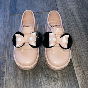 Melissa mini- Minnie Mouse pink size 11T 28 / 29